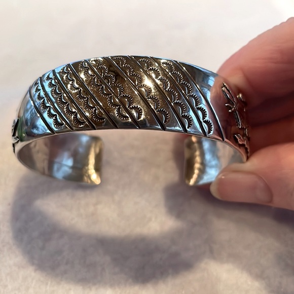 Sterling Navajo Cuff Bracelet - Picture 2 of 4